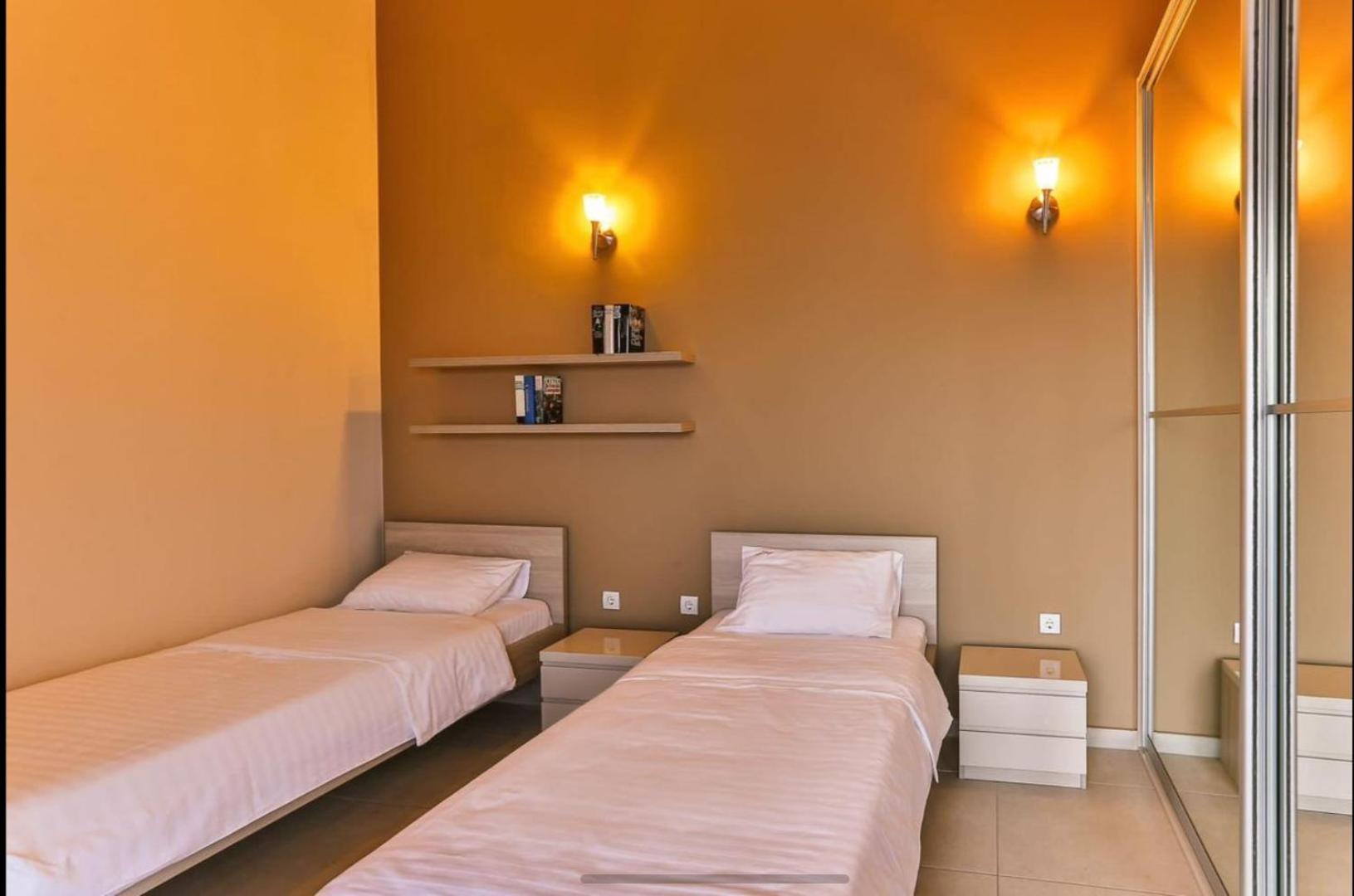 Wall Villa Villa *